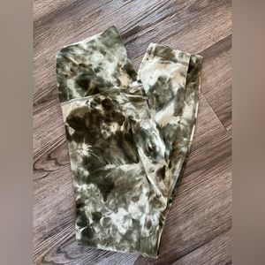 Lululemon align leggings size 8 tie dye